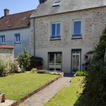 {{brizy_dc_image_alt imageSrc=